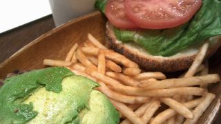 滋賀でクアアイナ食べられます！