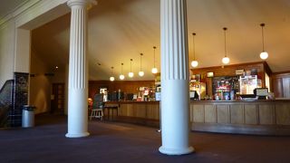 エンバシー シアター