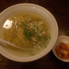 函館といえば、やはり塩ラーメンが一押しですね！