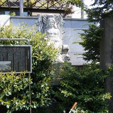 河岸の跡説明。