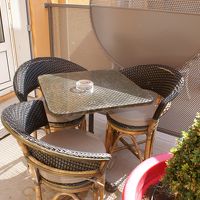 部屋の外のテラス。