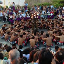 ダンスの内容の日本語版もあり、よくわかりました。