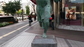 民謡の像が・・・