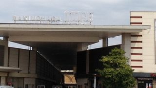 手軽に必要なものが揃うショッピングモール