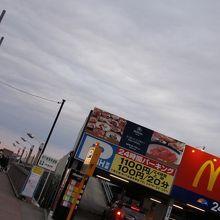 JR成田駅方面です