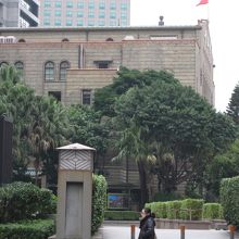 重厚感、威圧感があります