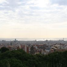 バルセロナの街が広がっている