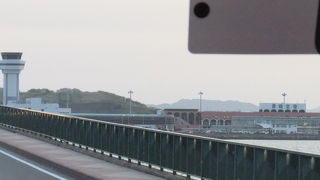 箕島のほぼ全域が長崎空港となっています。