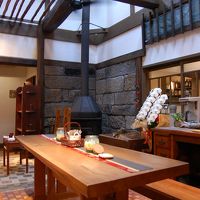 ロビー。チエックインもここで