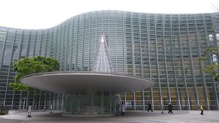 六本木に相応しい素晴らしい建物