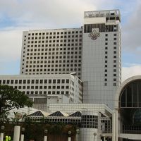 九龍公園からすぐわかる建物です。