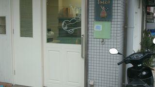 知らずに寄りました・・評判のパン屋さん