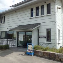 小さな建物です