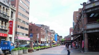 午前中は人も少なく静かです