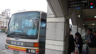 730交差点近くのバスターミナルから石垣空港まで200円で乗った