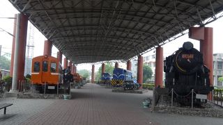 苗栗駅からすぐの鉄道展示場