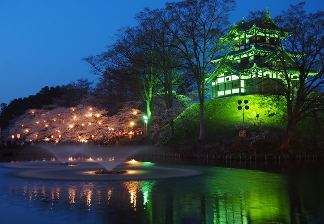 高田城址公園