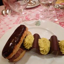 びっくりエクレア