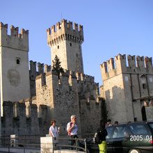 スカラ家の城砦、１３世紀建造