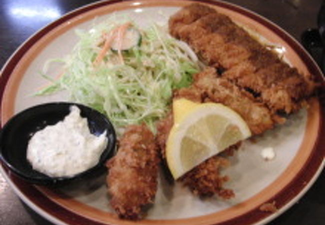 ヒレカツのお店です。