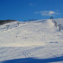 滑りやすいバーンです