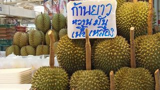 市場でレアな体験＆お土産ゲット