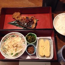 新和食みやけ 焼魚弁当800円