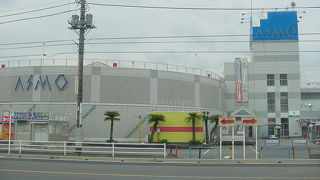 レストラン街もあって便利