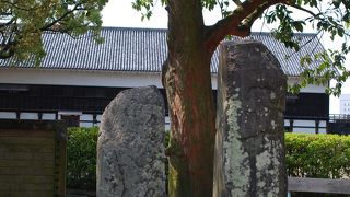 重さは驚きの1.8ｔ