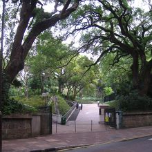 楽道側の出口。うん！入口か？