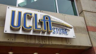 UCLAの生協でお買い物