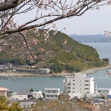 海は少ししか見えない