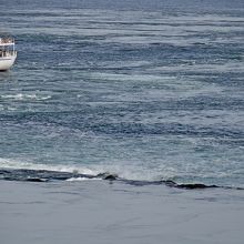 海の段差がわかる
