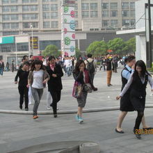 店内より非難して来ました。