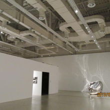 天井が違います。