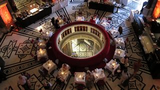 美術館でのディナー