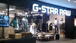 デニム専門のお店！