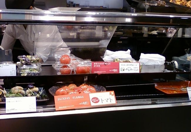 魅力的なお惣菜です。