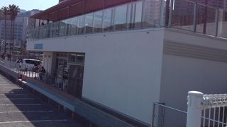 便利だけでない！ステキすぎるローソン熱海ビーチ店！