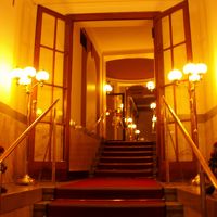 エントランスを入った様子