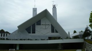 真っ白な教会