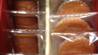 おすすめは、オーソドックスなクッキーバァニーユです。