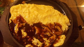 こだわりのオムライスがお勧めです