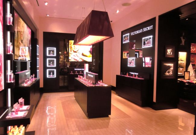 ヴィクトリアズ シークレット (アラモアナ センター店