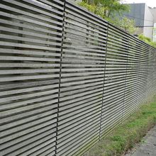 観心寺に面している「すだれ資料館」