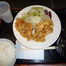唐揚げ定食