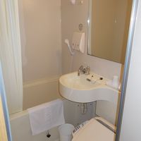 トイレはお尻洗浄機が付いていました。