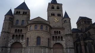 ドイツ最古の大聖堂