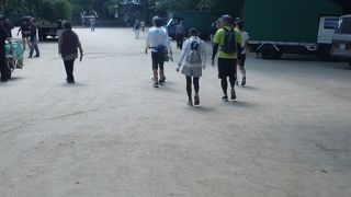 何でここにこんな立派な建物