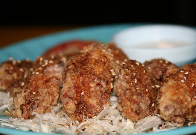 おいしい手羽先が食べられます。